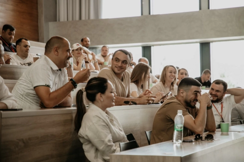 «АВА Групп» Вагана Арутюняна: новая аудитория для будущих гениев