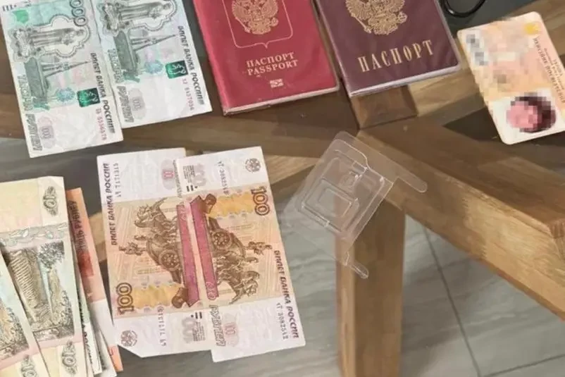 «Доказательством связи НАБУ с Россией» стали купюры в 10 и 100 рублей