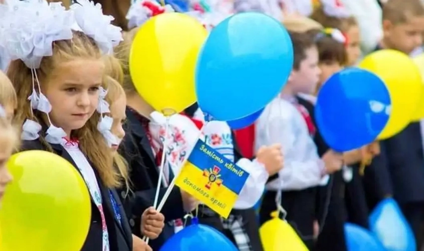 На Украине сетуют, что в стране осталось рекордно мало детей школьного возраста